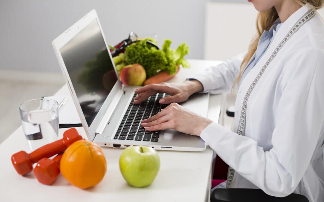 Online διαιτολόγος: Πώς λειτουργεί και πώς μπορεί να σε βοηθήσει;